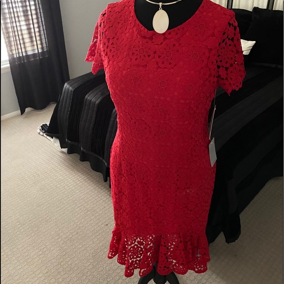 Eliza J Dresses & Skirts - CANDY APPLE RED Hi-Low DRESS! 🔥🔥🔥